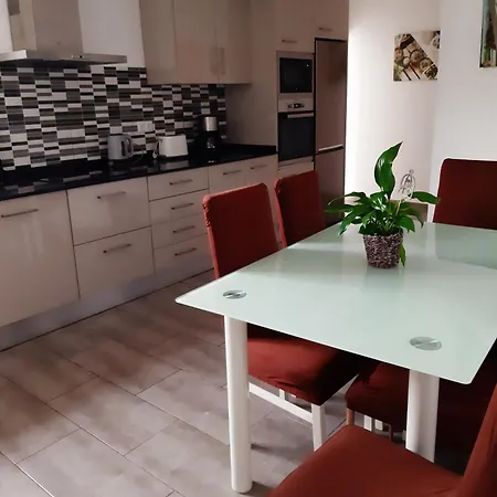Mar Villa